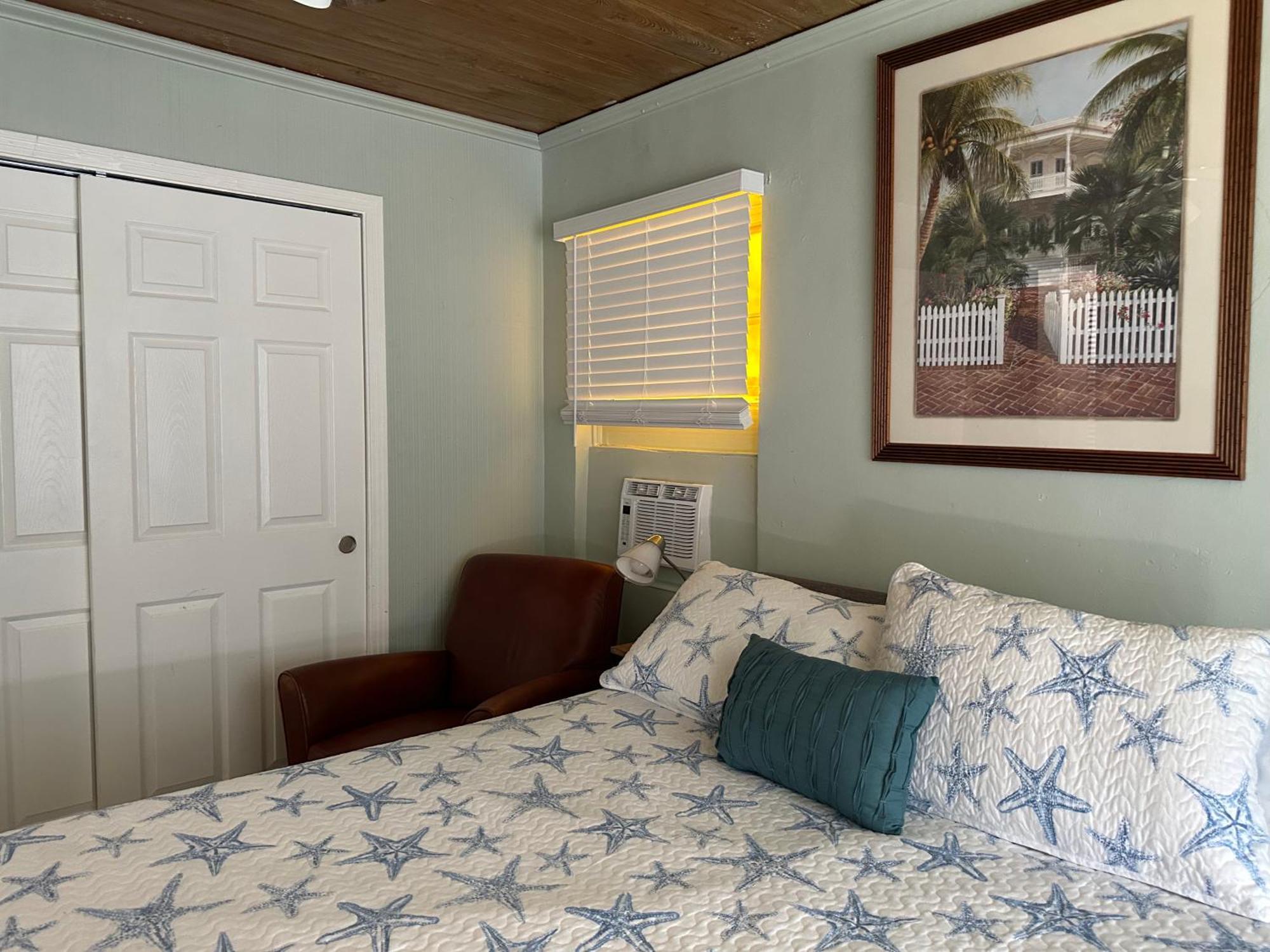 3 Bedroom House Fenced Backyard Private Patio Areas Grill Firepit Plenty Parking! Quick Access 10 Min To Beach Airport Delray West Palm Lake Worth Beach Exterior photo